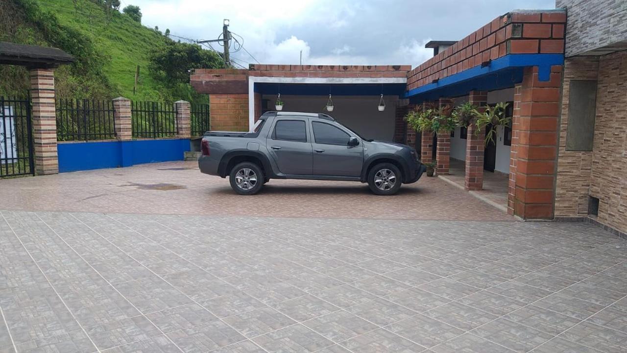 Finca Los Alpes San Jerónimo Exterior foto